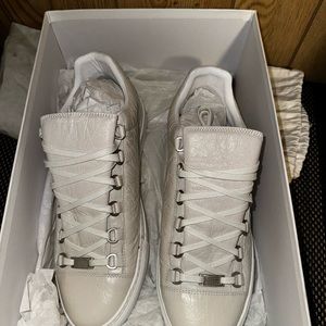 Balenciaga Arena low top